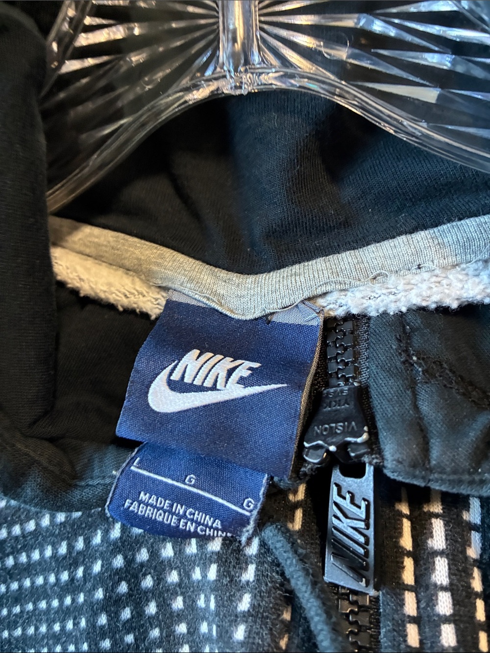 Nike Black & White Patterned Full-Zip Hoodie Jacket - Picture 3 of 4